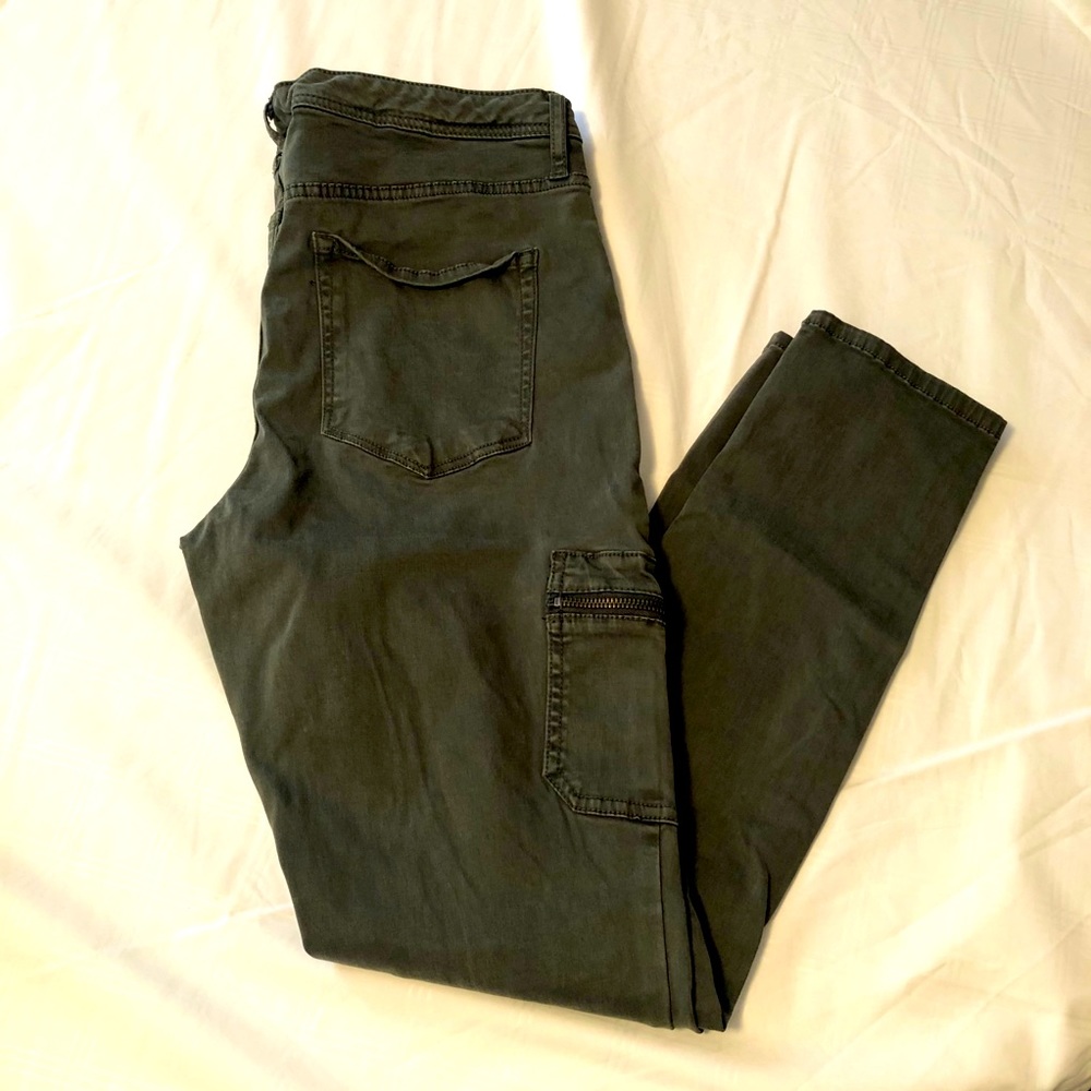 Ava and Viv Cargo Jeggings pants Khaki